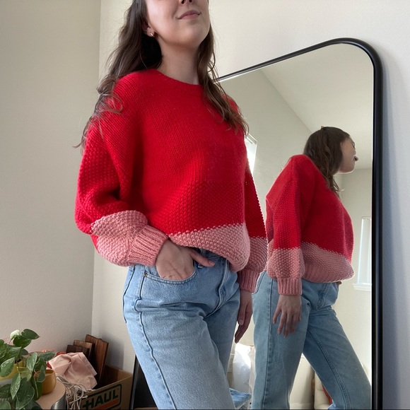 GAP Color Block Sweater - Picture 2 of 5